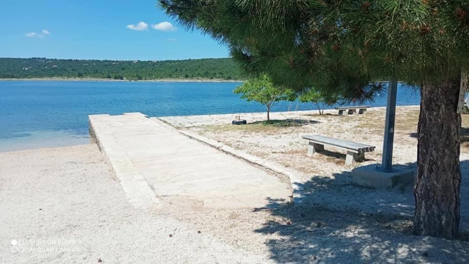 Apartments Punta Kruševo Exterior foto